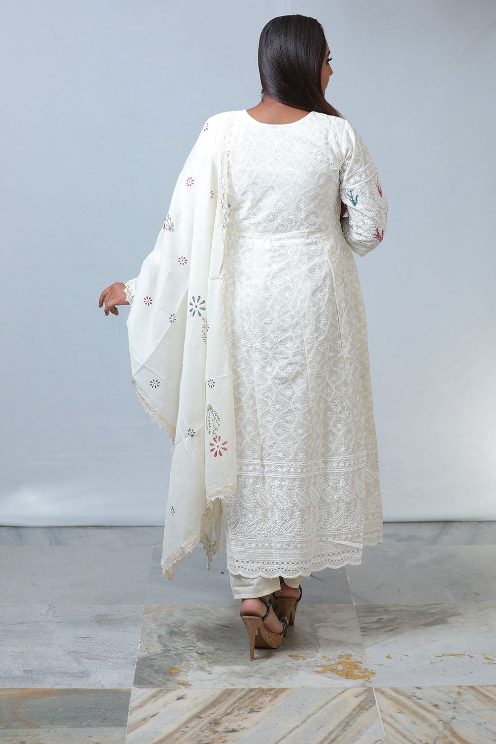 Graceful Women’s White Chikankari Fabric & Block Printed Suit Set