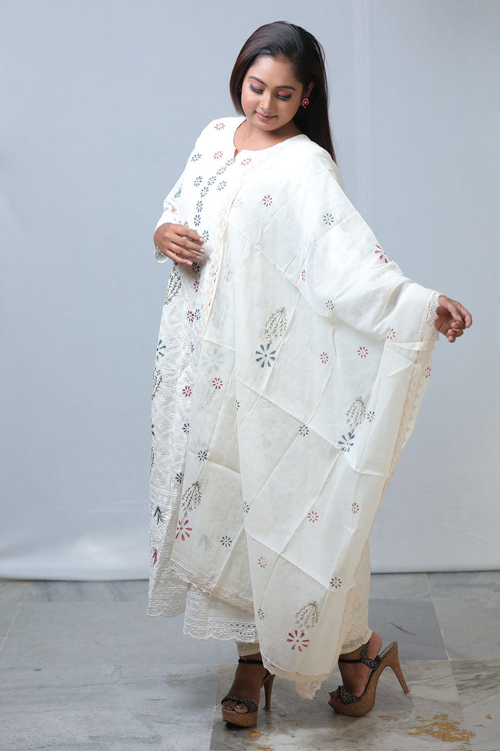 Graceful Women’s White Chikankari Fabric & Block Printed Suit Set